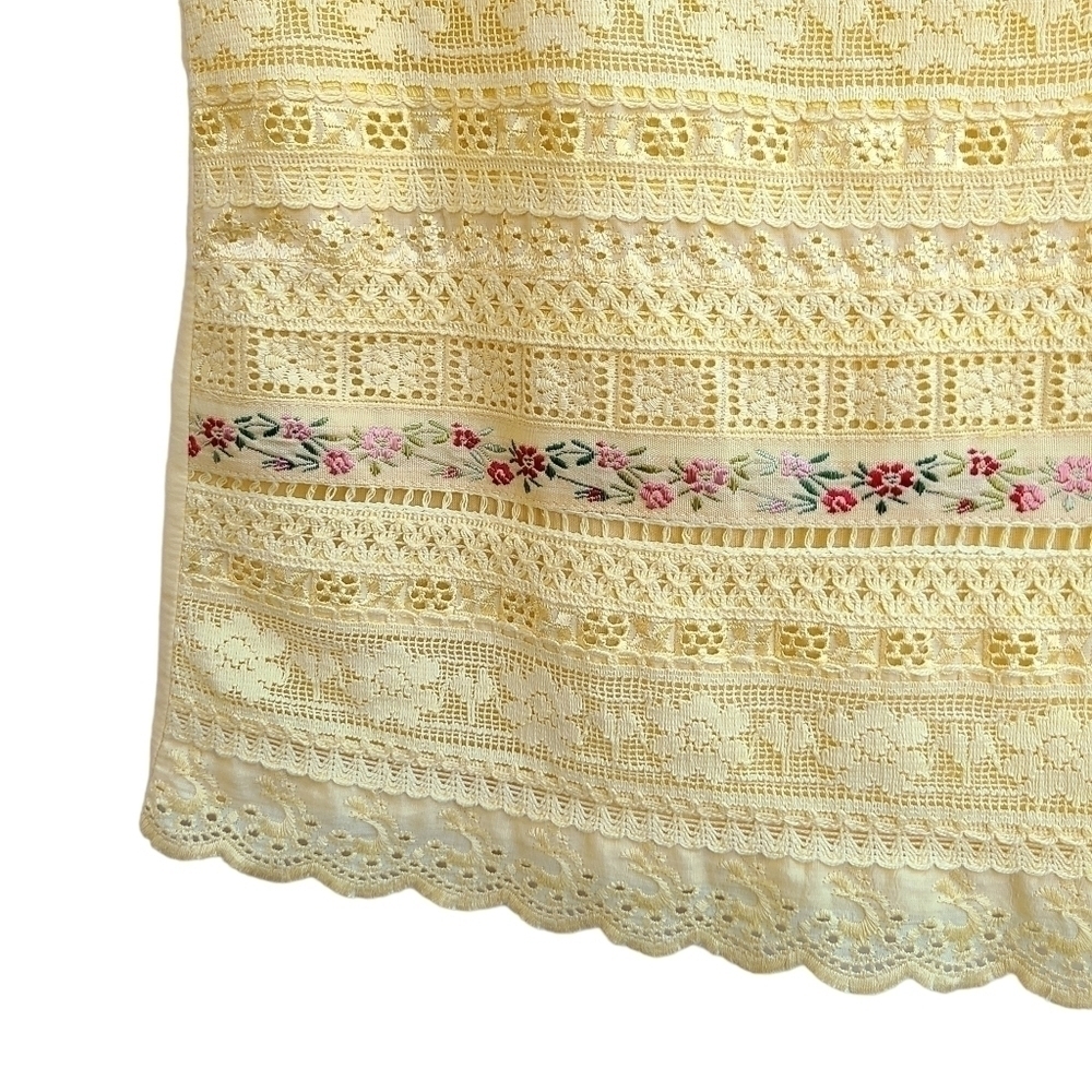 Lace and Embroidery Yellow Summer Top, Size XS - Picture 7 of 11